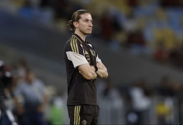 A Demissão de Filipe Luís do Flamengo: Desavenças, Bastidores e Sensação de Injustiça